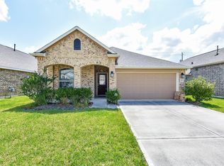 219 Brookwood Park Ln, Dickinson, TX 77539
