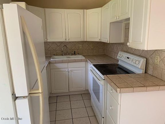 2nd image of 17360 SE 65th Ln