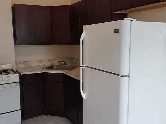 2nd image of 529 E 22nd St APT 1G