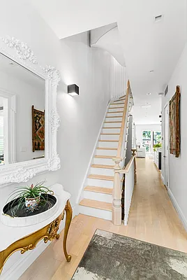 Sold by Engel and Völkers Brownstone Brooklyn | media 3