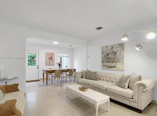 Brentwood Rev Pl, Miami, FL 33137