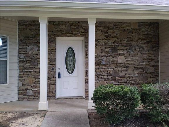 2nd image of 3150 Willow Park Dr