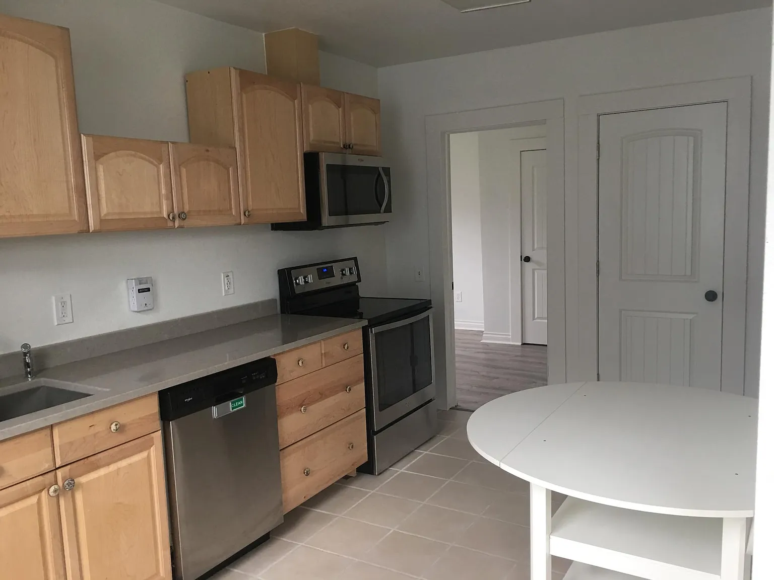 3-465 W Marine Dr — Photo 4