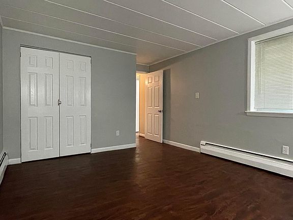 4th image of 18 Nelson Dr