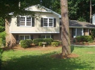 608 Dartmouth Rd, Raleigh, NC 27609