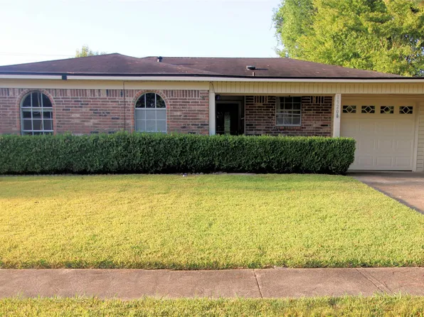 1920 Orbit Dr, Bossier City, LA 71112
