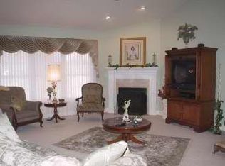 3986 Carmela Ct W, Bellbrook, OH
