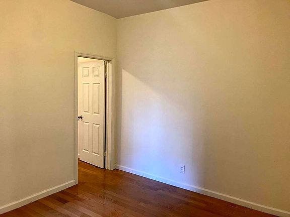 2nd image of 38-14 Astoria Blvd S #B1