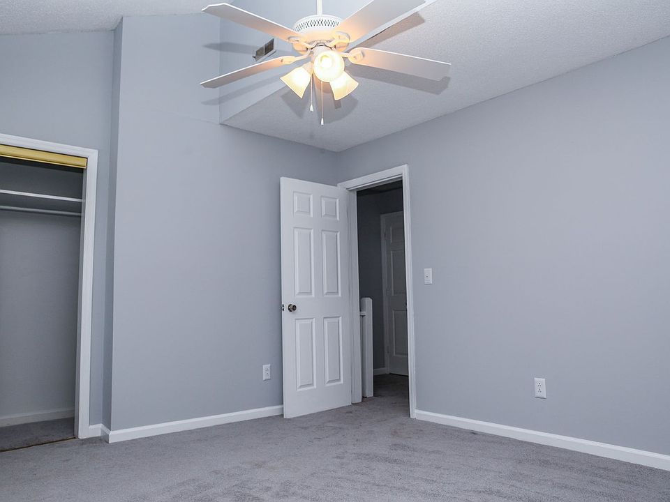 1st image of 751 Center St