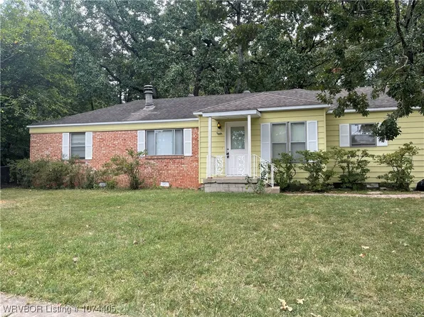 2614 Ionia St, Fort Smith, AR 72901