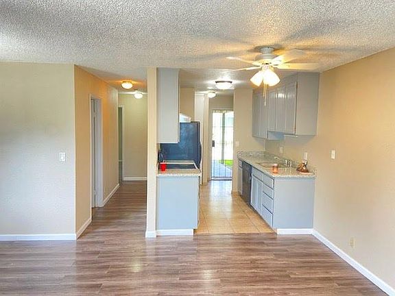 4th image of 725 Auburn Pl APT 100