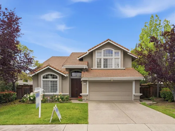 35 Sierra Ridge Ct, Danville, CA 94506