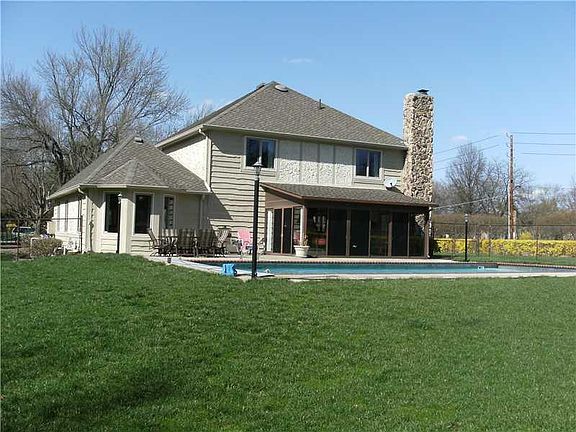 3rd image of 7701 W Traders Cove Ln