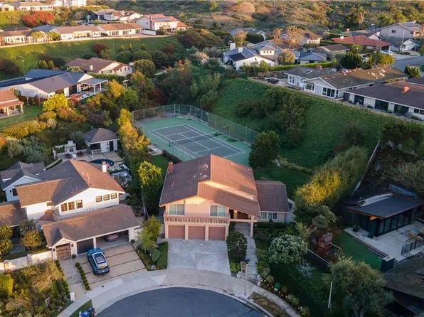 3625 Catamaran Dr, Corona Del Mar, CA 92625