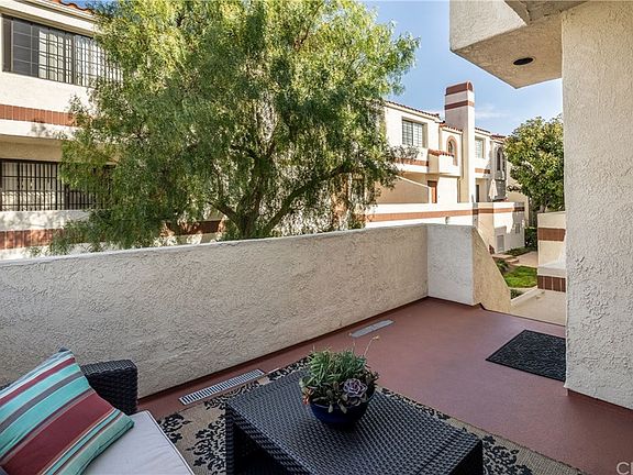 5th image of 2971 Plaza Del Amo Unit 293