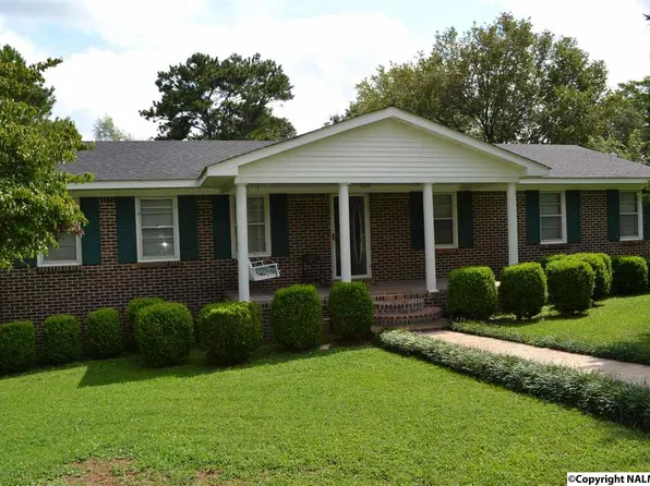 23554 Long Rd, Athens, AL 35613