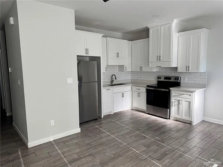 1219 S 16th St — Photo 3