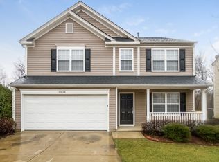 10618 Pickerel Ln, Charlotte, NC 28213