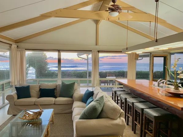 87-833 Farrington Hwy, Waianae, HI 96792