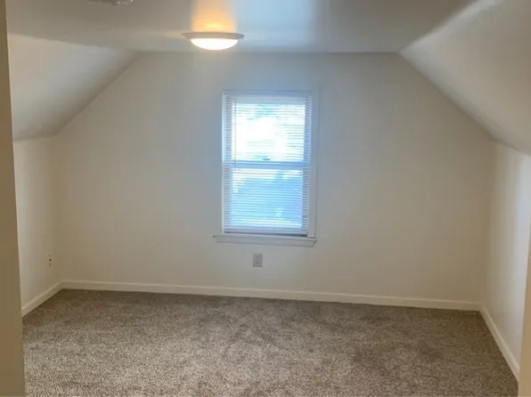 504 3rd Ave S #3, South Saint Paul, MN 55075