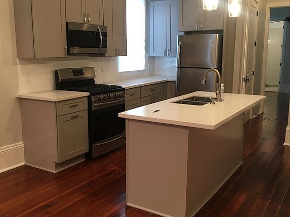 2nd image of 7603 Plum St