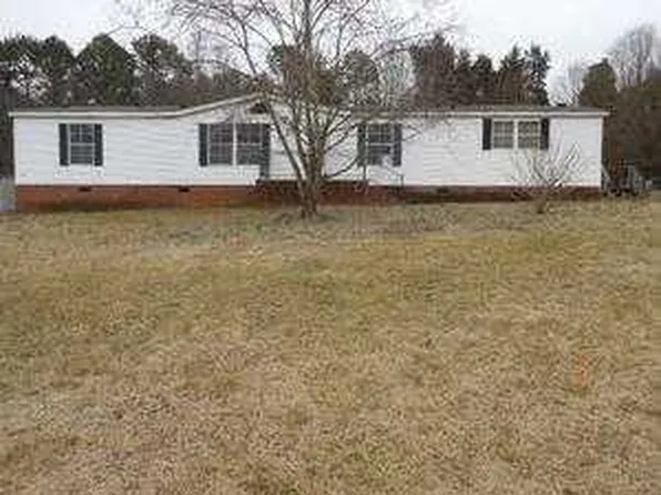 118 Mountain Brook Dr, Bessemer City, NC 28016