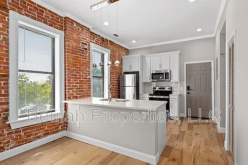 1200 Allen Ave #2F Photo 1