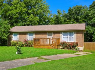 933 Westwood Ct, Danville, KY 40422