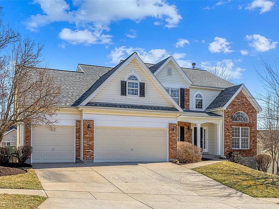 2nd image of 1016 Speckledwood Manor Ct