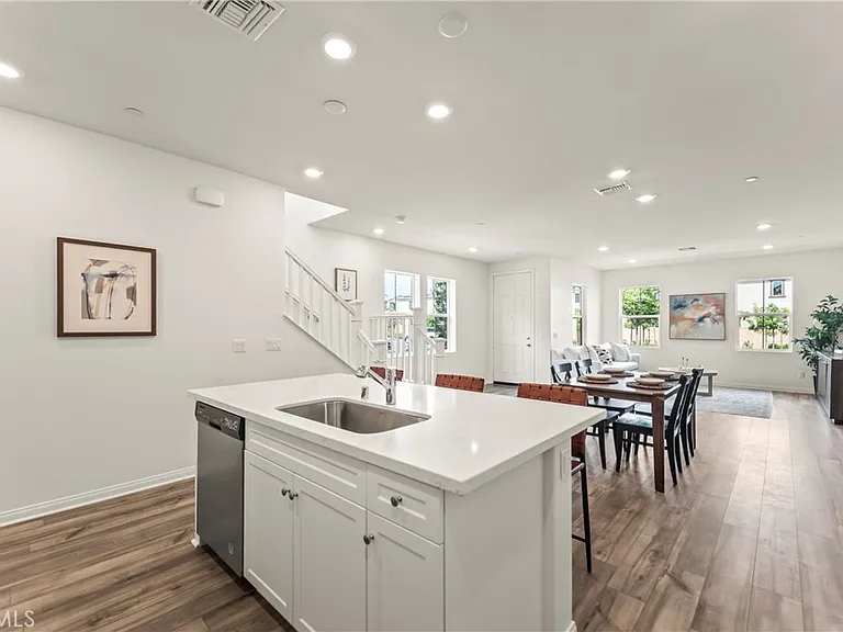 4281 S Hermosa Paseo — Photo 12
