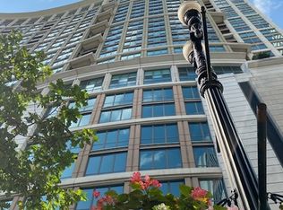 130 N Garland Ct APT 2901, Chicago, IL 60602