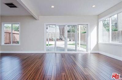 5th image of 443 Grand Oak Ln