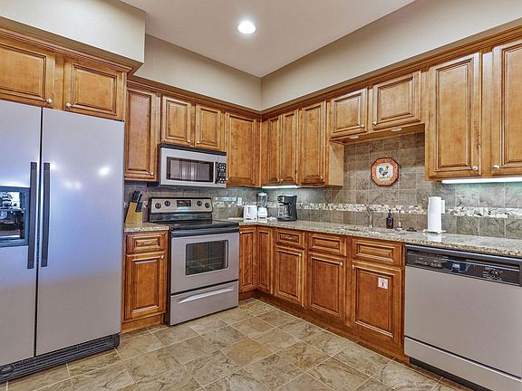 5th image of 201 Prairie Dunes Drive #1103
