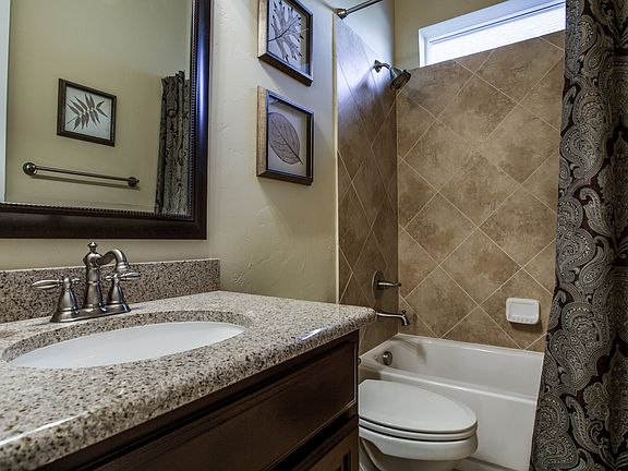 5th image of 8712 Milano Dr