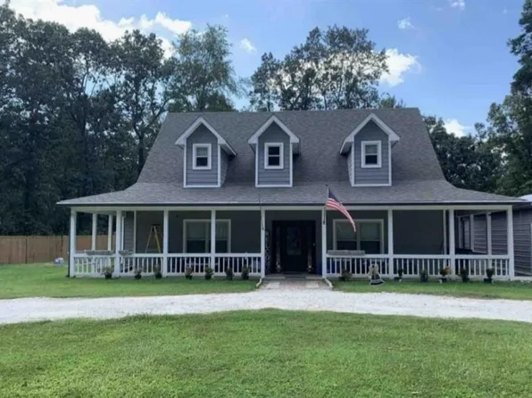 310 Sander Ln, Broken Bow, OK 74728