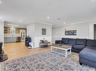 5 Elmswell Ave, Manchester, NJ 08759