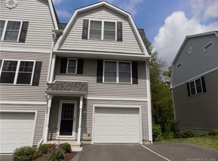 6 Barnum Ct #6, Bethel, CT 06801