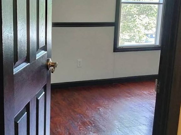 4th image of 7460 Kitty Hawk Rd #2