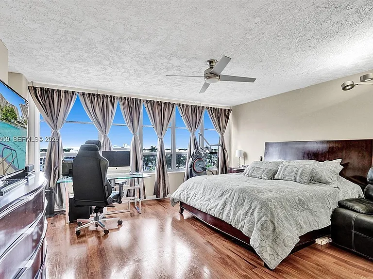 500 Three Islands Blvd #311 — Photo 8