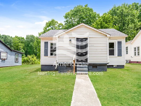 1325 11th St, Statesville, NC 28677