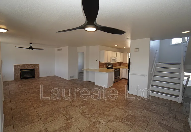 4776 Blackhawk Way — Photo 3