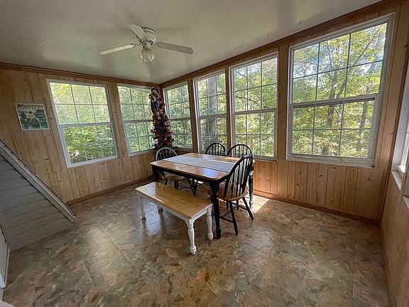 3rd image of 455 Holly Dr