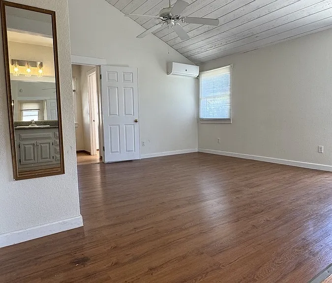 148 W Magna Vista Ave — Photo 18
