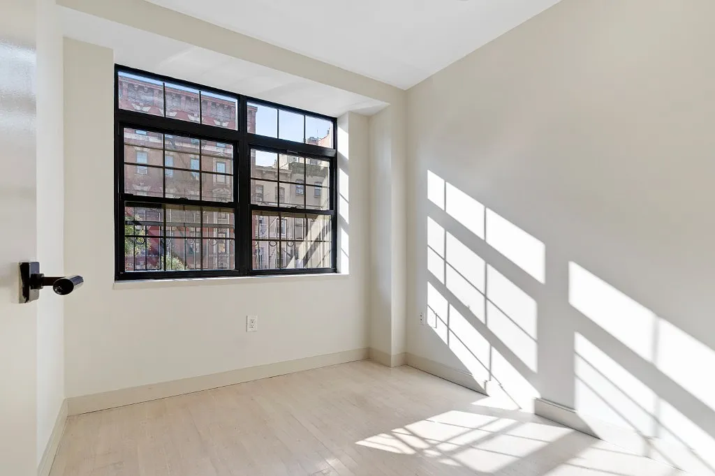 152 Second Avenue — Photo 4