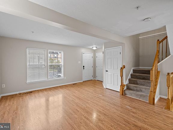 4th image of 5072 Bristle Cone Cir