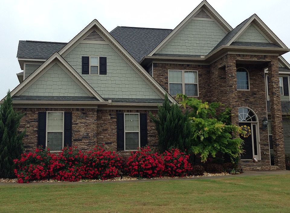 2nd image of 213 Riverboat Dr SW