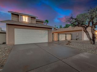12810 S Wakial Loop, Phoenix, AZ 85044