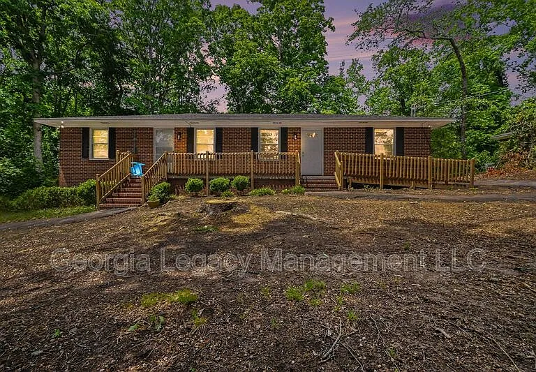 468 Taylor St — Photo 7
