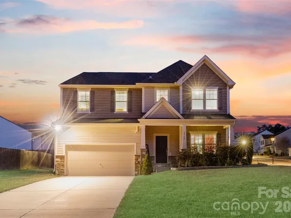 2342 Bloomfield Dr, Kannapolis, NC 28081