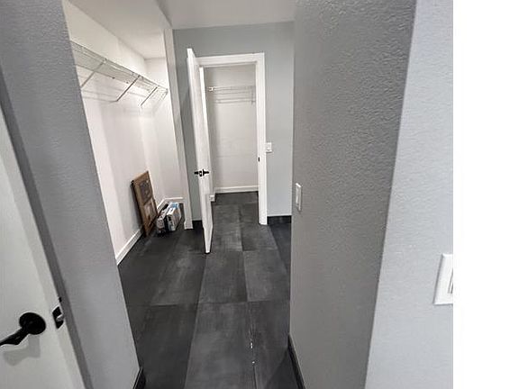 3rd image of 5610 Tempe Dr